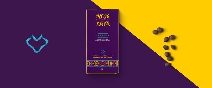 Moja slovenská káva. Zrnková káva vo folklórnom šate je dielom slovenskej pražiarne.