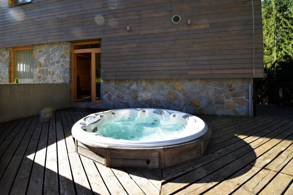 Jasná Záhradky – luxus pre milovníkov letnej turistiky a zimných športov