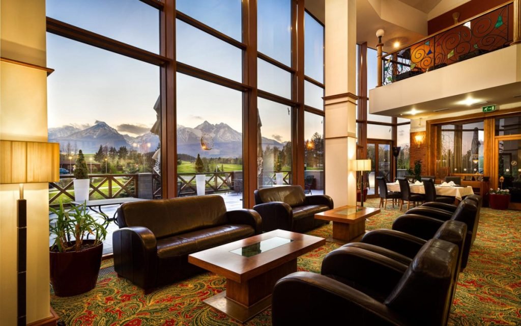 Hotel International****: Luxus, wellness a golf priamo pod štítmi Vysokých Tatier